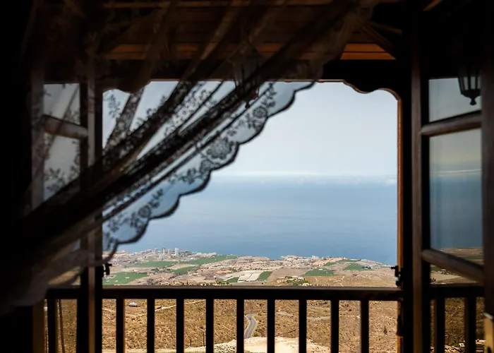 Tajona&granero * Costa Adeje (Tenerife)