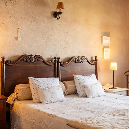 Tajona & Granero בית כפרי *