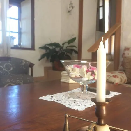 בית כפרי Tajona & Granero אדחה