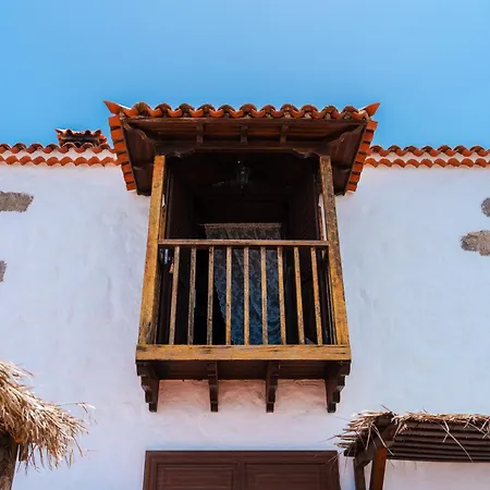 Tajona & Granero Country house
